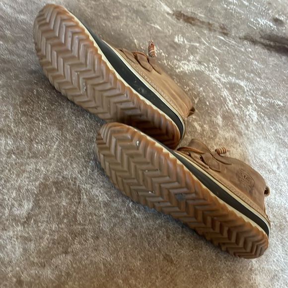 Sorrel boots. Duck boots. Like NEW Size 9 - Picture 3 of 5
